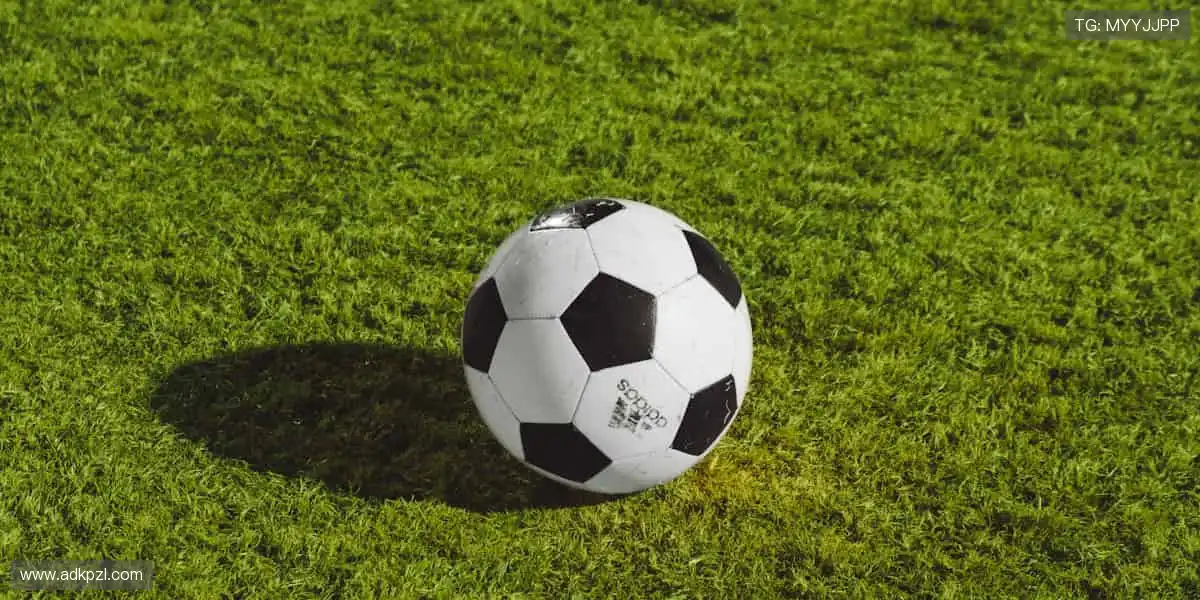 「热血赛场,每一秒都值得尖叫!🏆立即锁定,见证冠军诞生!」